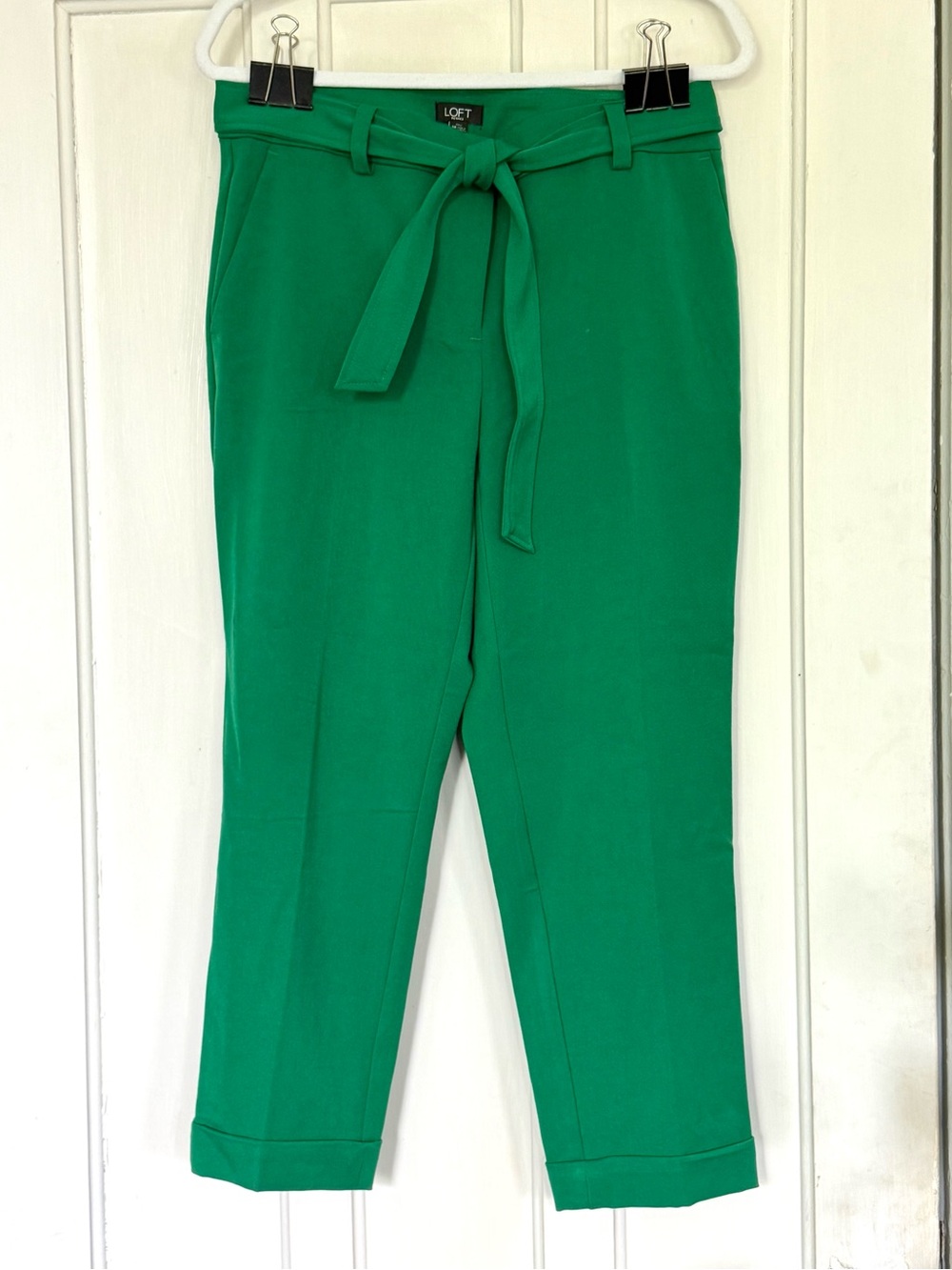 LOFT Petites | Curvy Fit Tie Waist Tapered Pants | Green | Size 8P